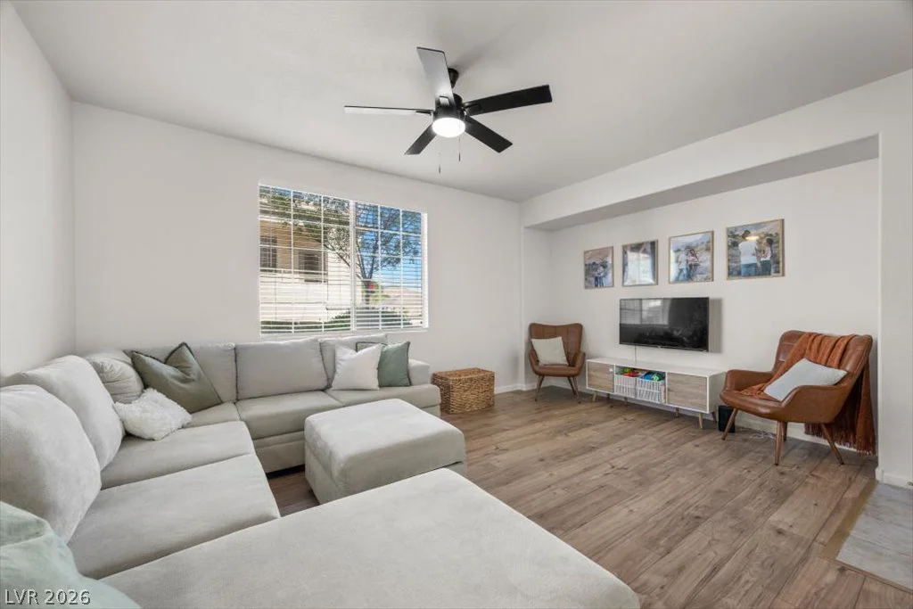 1617 Queen Victoria, Las Vegas, NV 89144