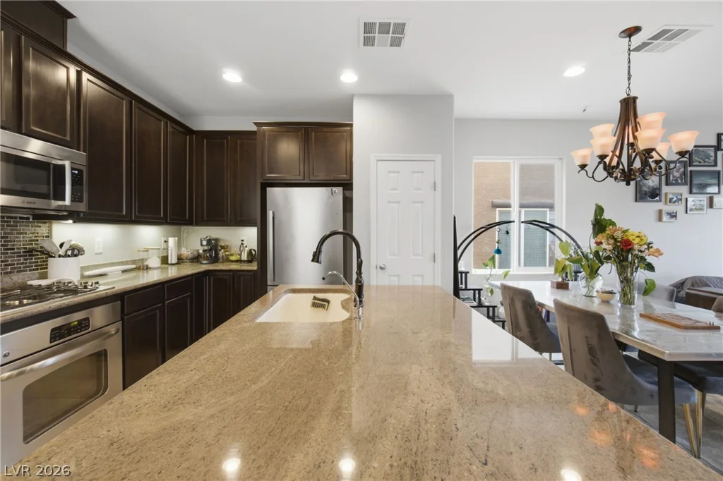 9145 Checkerboard, Las Vegas, NV 89149
