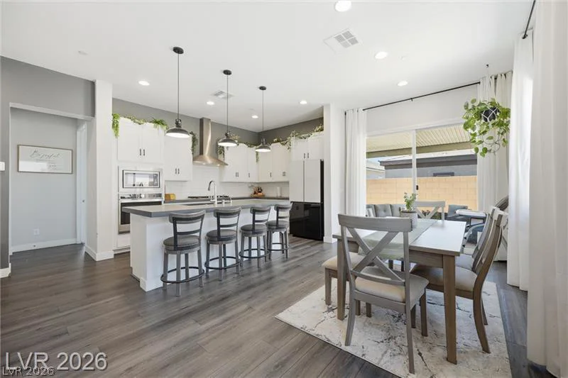 835 Silverton Springs, Henderson, NV 89011