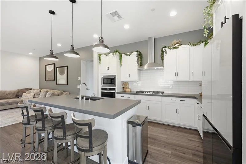 835 Silverton Springs, Henderson, NV 89011