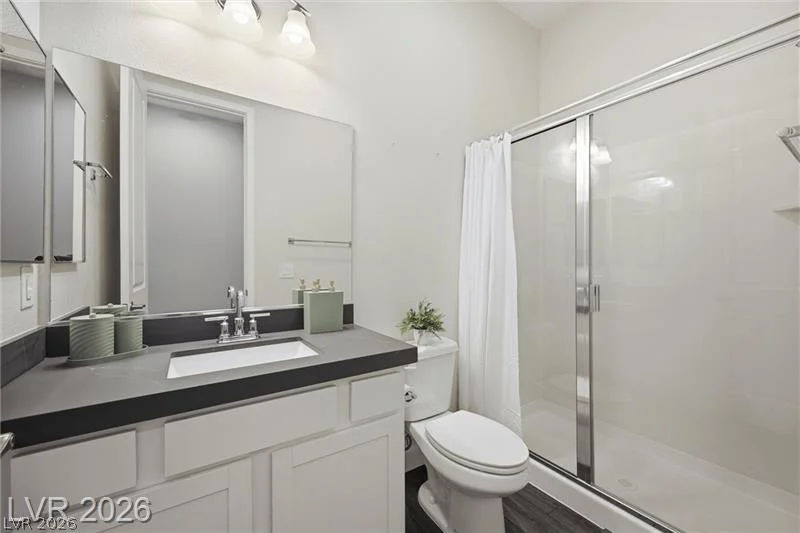 835 Silverton Springs, Henderson, NV 89011