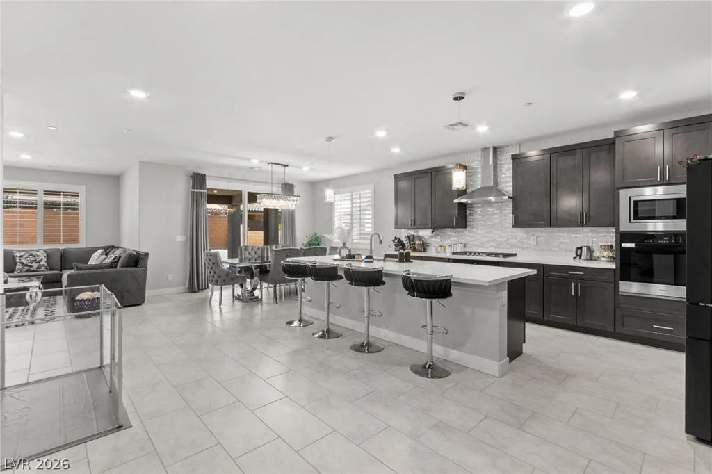 7847 Skyler Falls, North Las Vegas, NV 89084