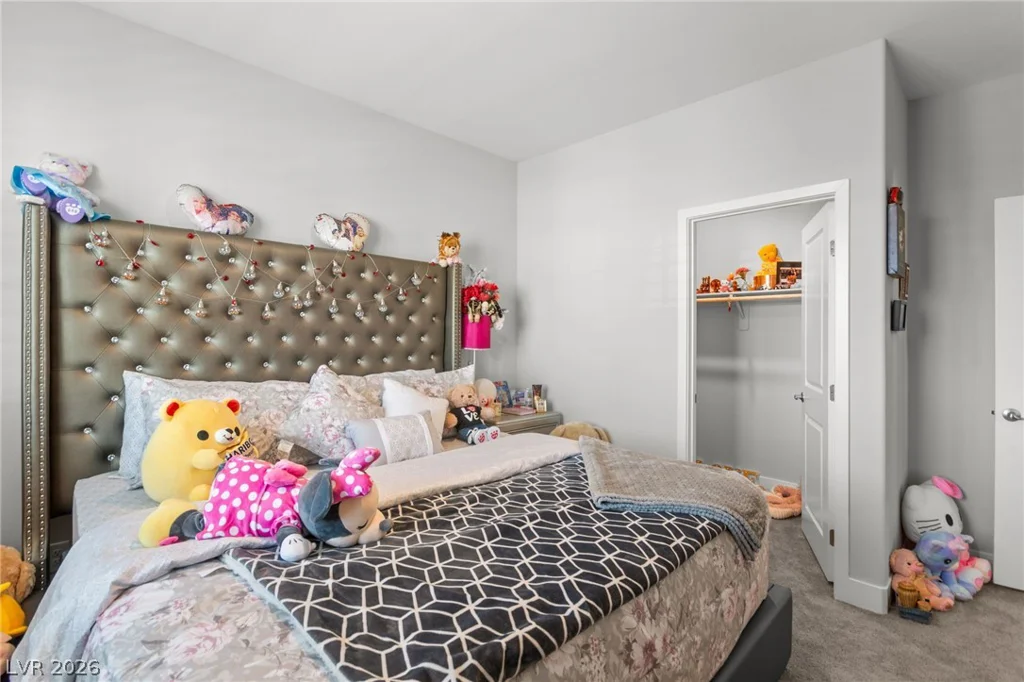 7847 Skyler Falls, North Las Vegas, NV 89084