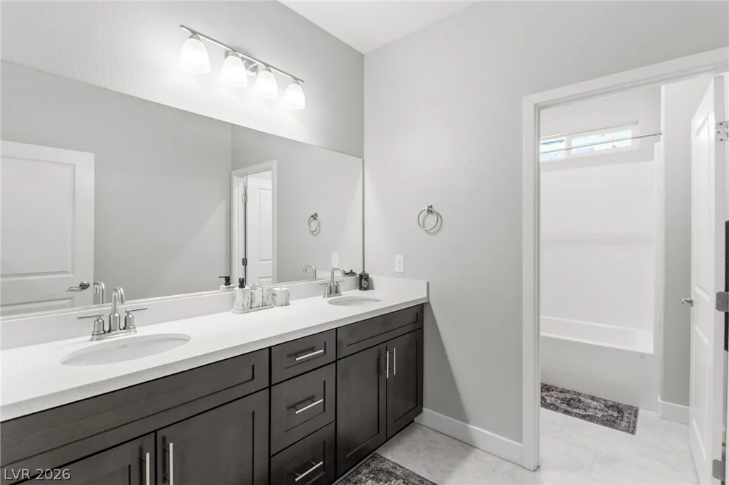 7847 Skyler Falls, North Las Vegas, NV 89084