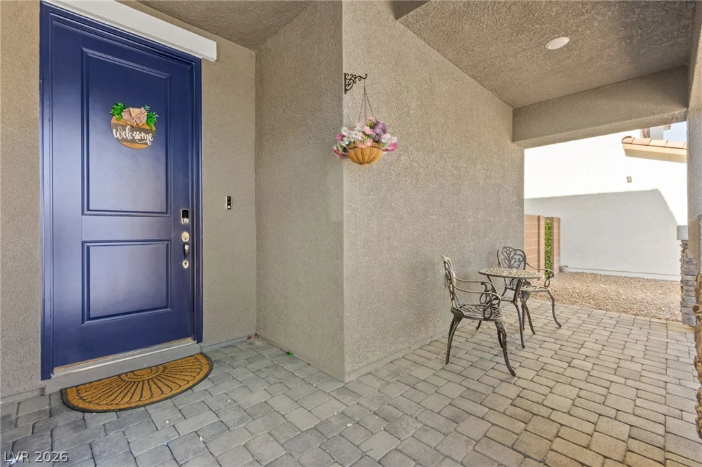 7847 Skyler Falls, North Las Vegas, NV 89084