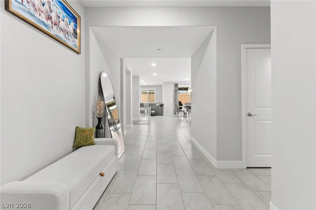 7847 Skyler Falls, North Las Vegas, NV 89084