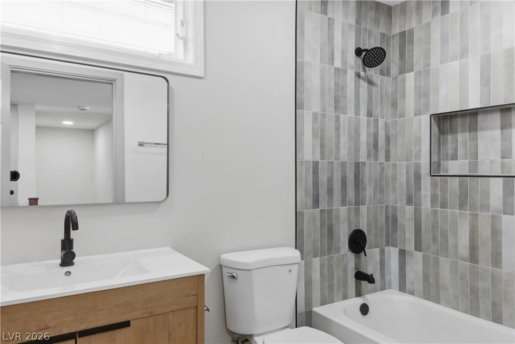 2000 Westlund, Las Vegas, NV 89102