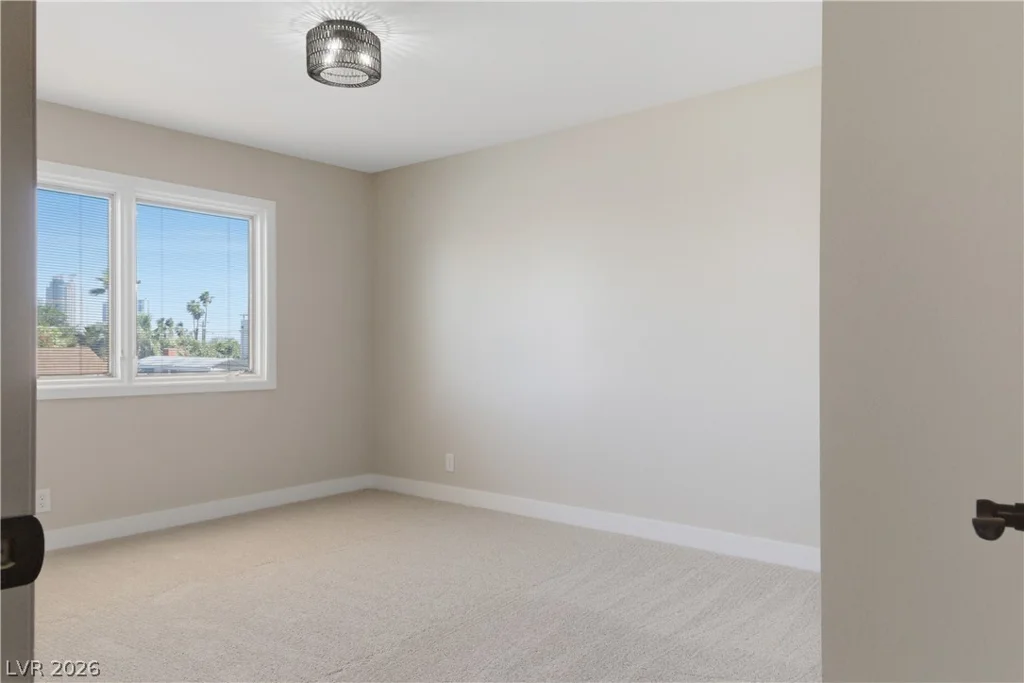 2000 Westlund, Las Vegas, NV 89102