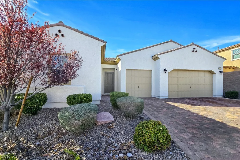 351 Dandelion Brook, Las Vegas, NV 89148