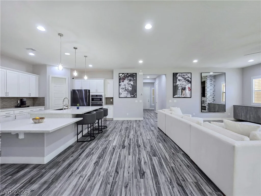 351 Dandelion Brook, Las Vegas, NV 89148