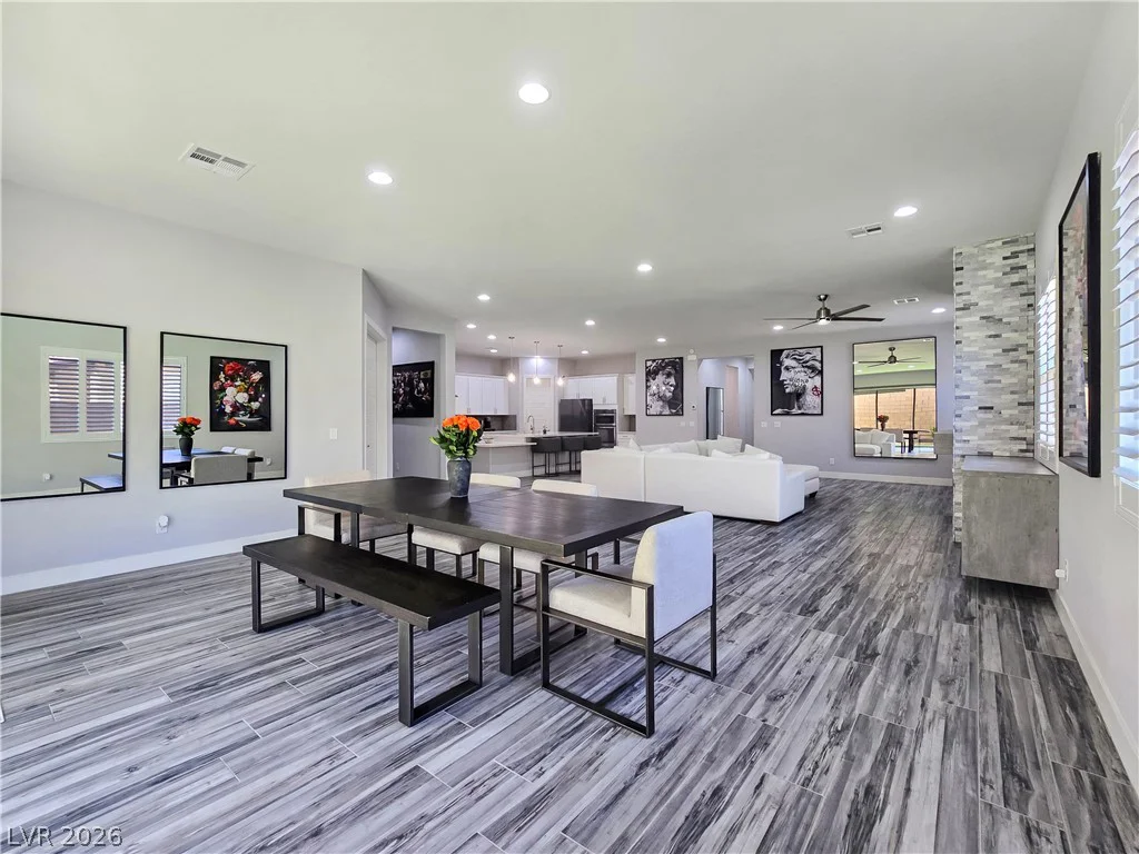 351 Dandelion Brook, Las Vegas, NV 89148