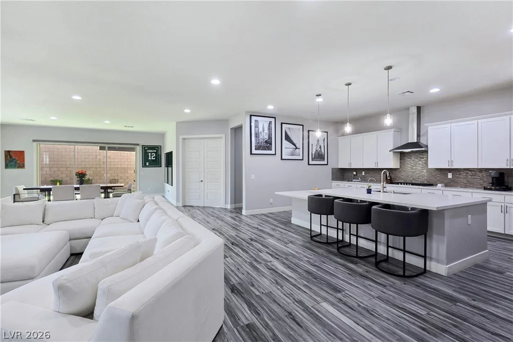 351 Dandelion Brook, Las Vegas, NV 89148