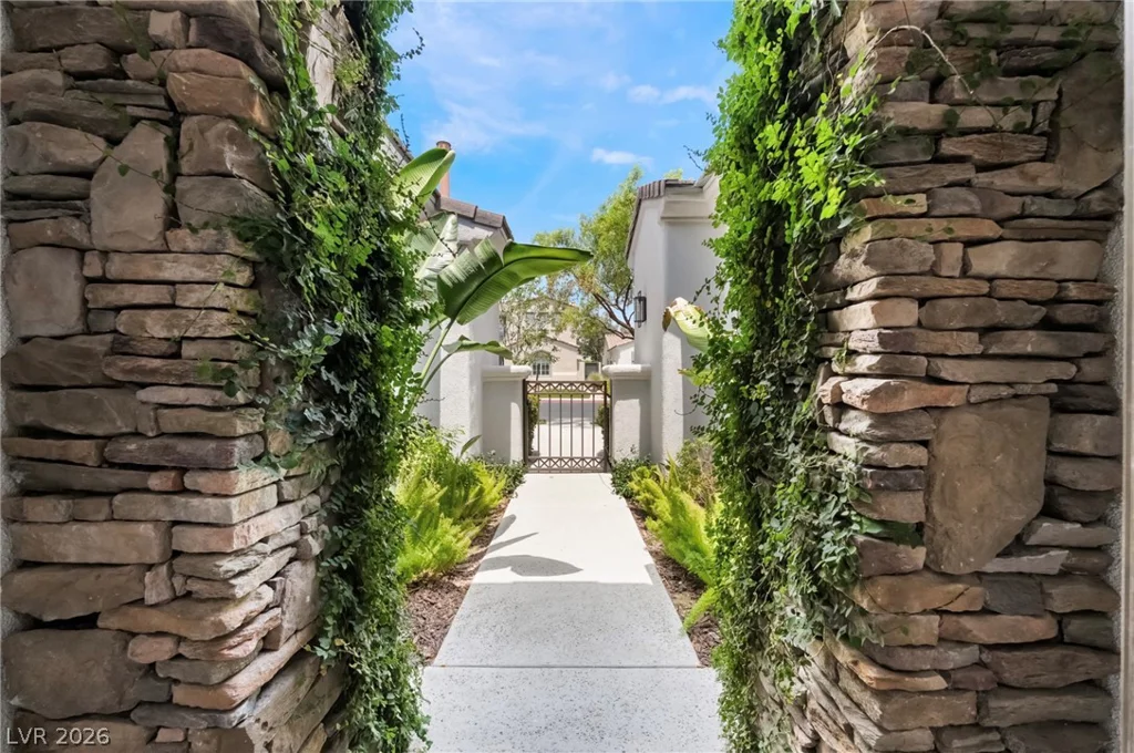 11259 Parleys Cone, Las Vegas, NV 89135