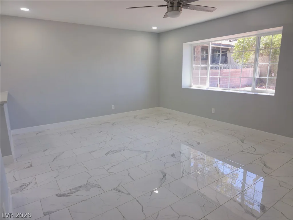 5230 Rou, Las Vegas, NV 89122