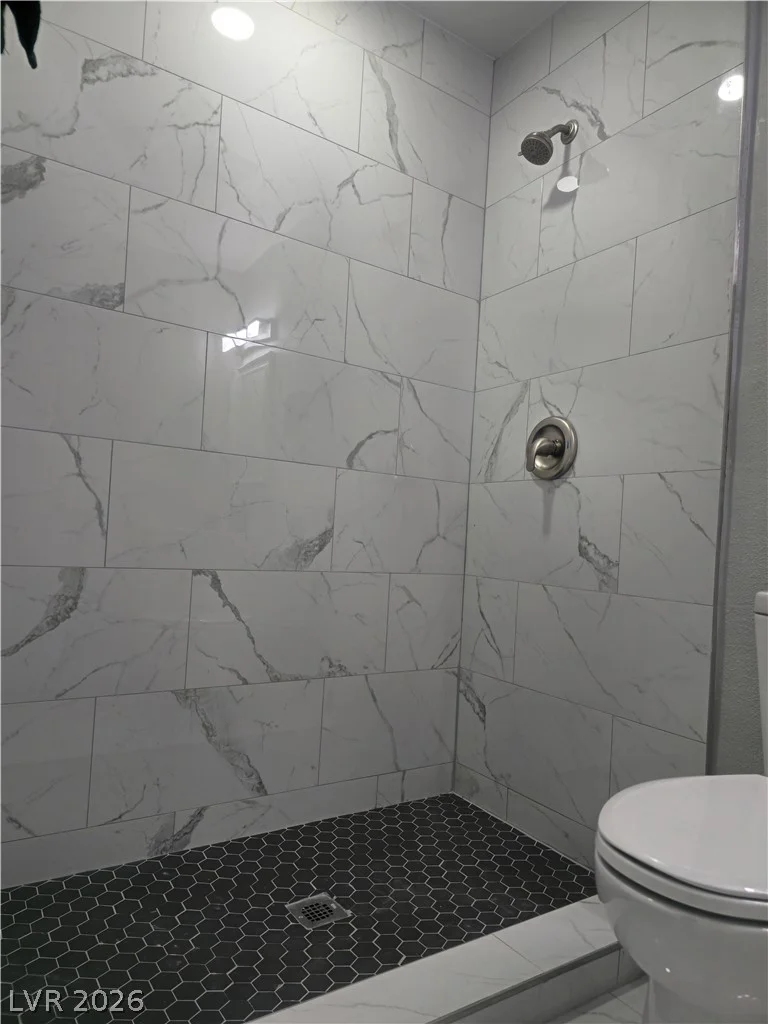 5230 Rou, Las Vegas, NV 89122