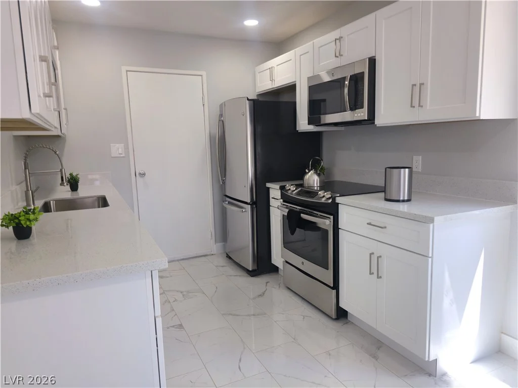 5230 Rou, Las Vegas, NV 89122