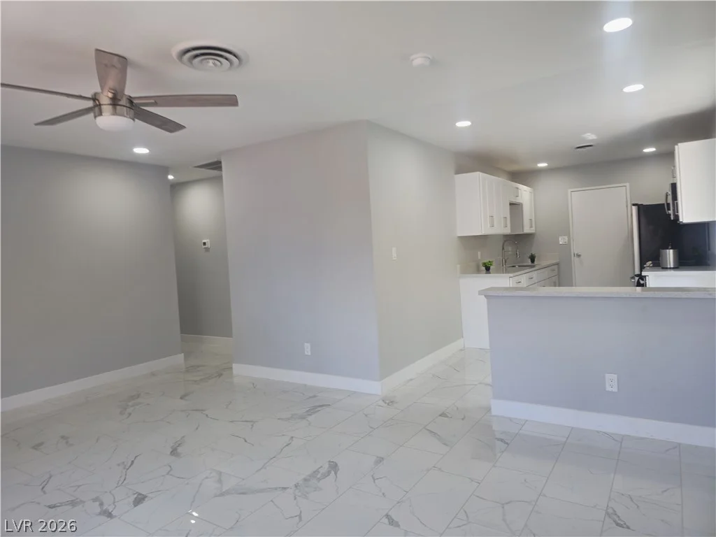 5230 Rou, Las Vegas, NV 89122