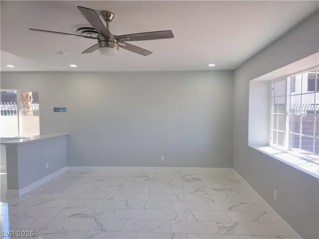 5230 Rou, Las Vegas, NV 89122