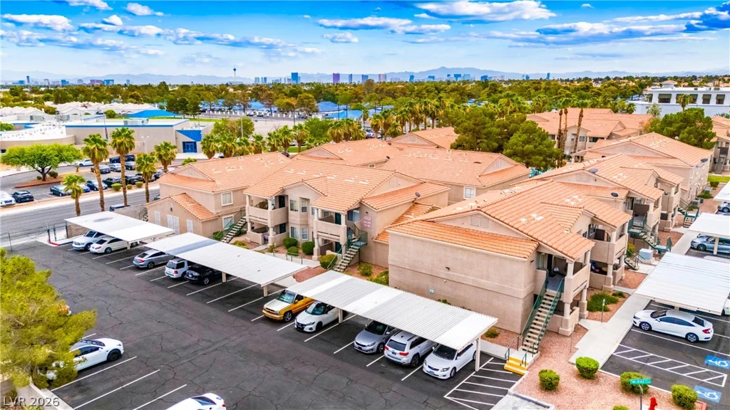 6553 McRae, Las Vegas, NV 89108