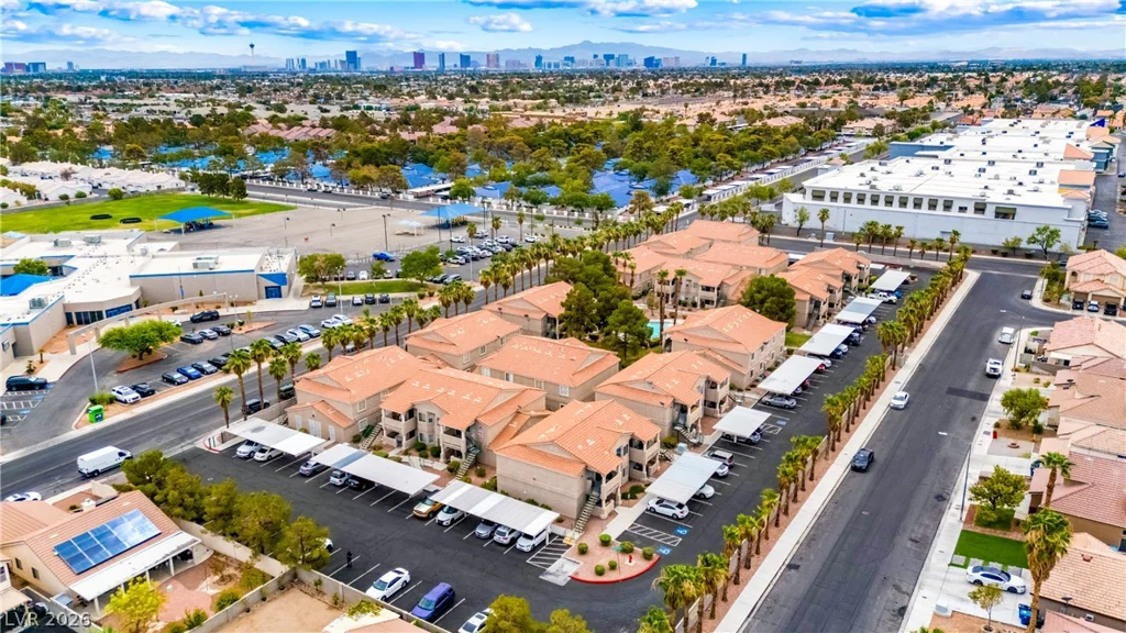 6553 McRae, Las Vegas, NV 89108