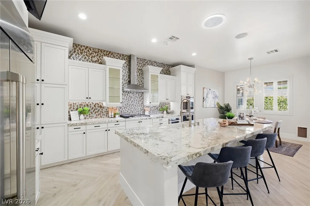 10820 Woodstream, Las Vegas, NV 89135