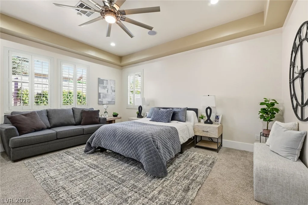 10820 Woodstream, Las Vegas, NV 89135