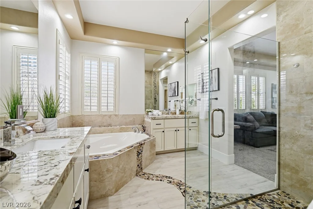 10820 Woodstream, Las Vegas, NV 89135