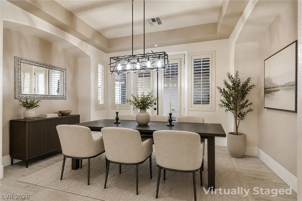 10820 Woodstream, Las Vegas, NV 89135