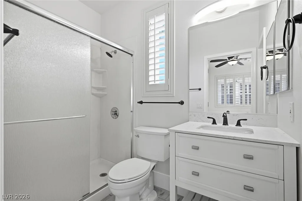 10820 Woodstream, Las Vegas, NV 89135