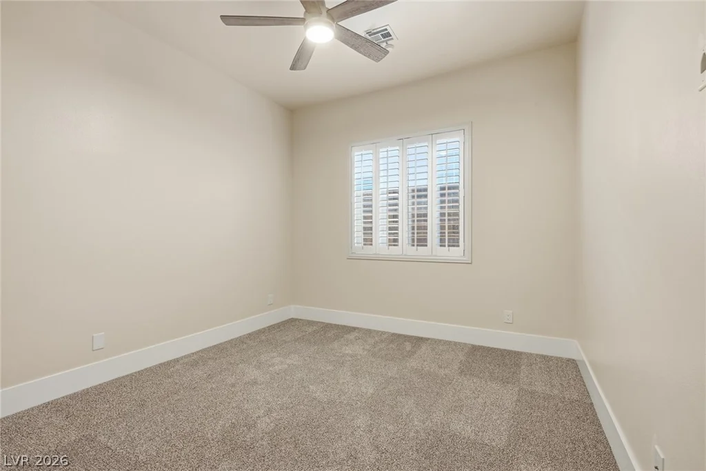 10820 Woodstream, Las Vegas, NV 89135