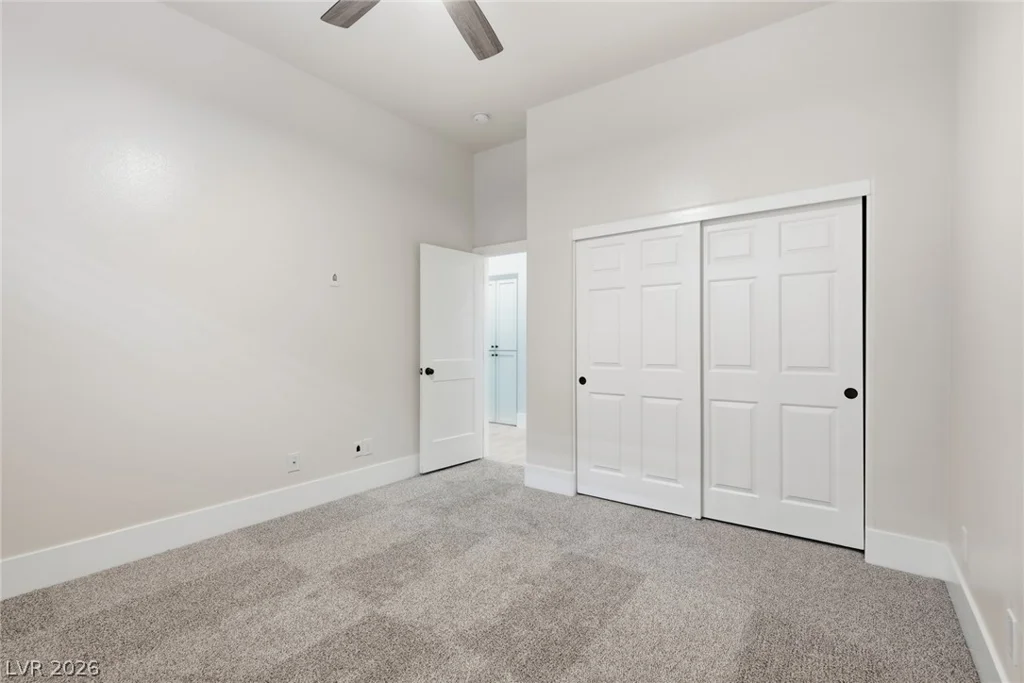 10820 Woodstream, Las Vegas, NV 89135
