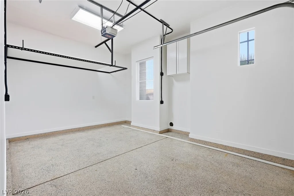 10820 Woodstream, Las Vegas, NV 89135