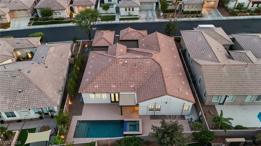 10820 Woodstream, Las Vegas, NV 89135