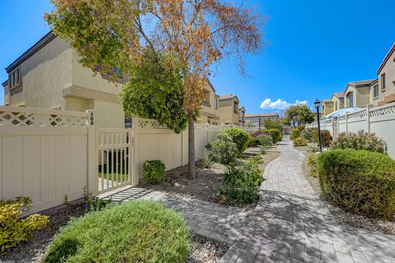 708 Cades Cove, North Las Vegas, NV 89084
