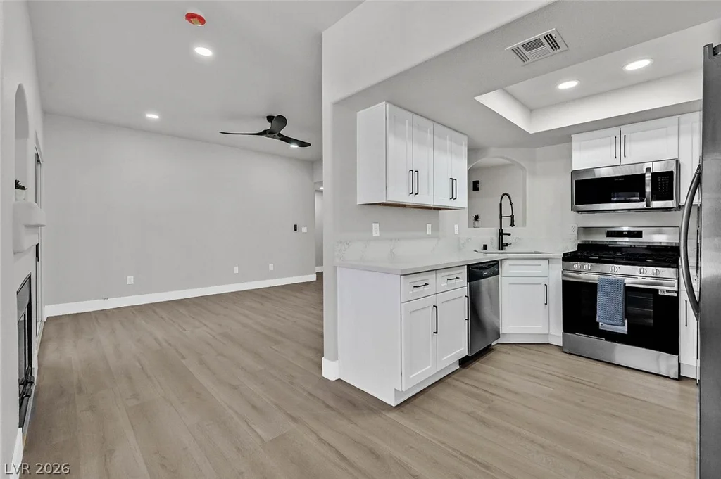 1610 Sandecker, Las Vegas, NV 89146