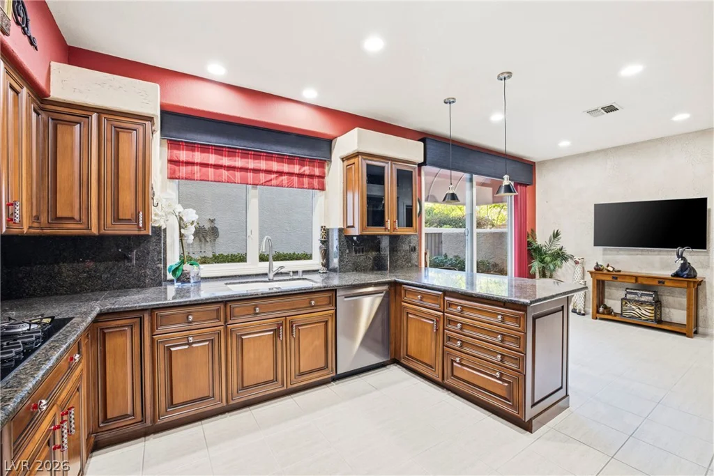 8271 Turtle Creek, Las Vegas, NV 89113