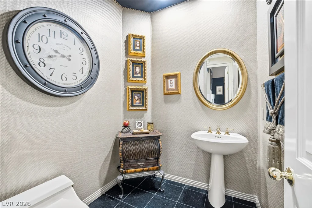 8271 Turtle Creek, Las Vegas, NV 89113