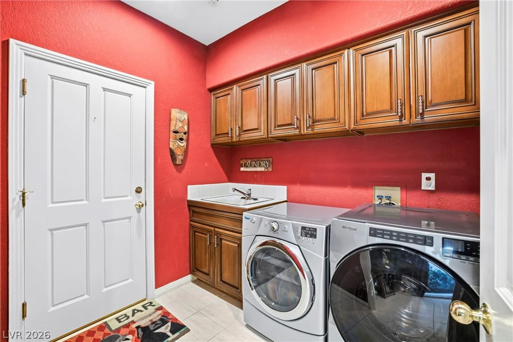 8271 Turtle Creek, Las Vegas, NV 89113