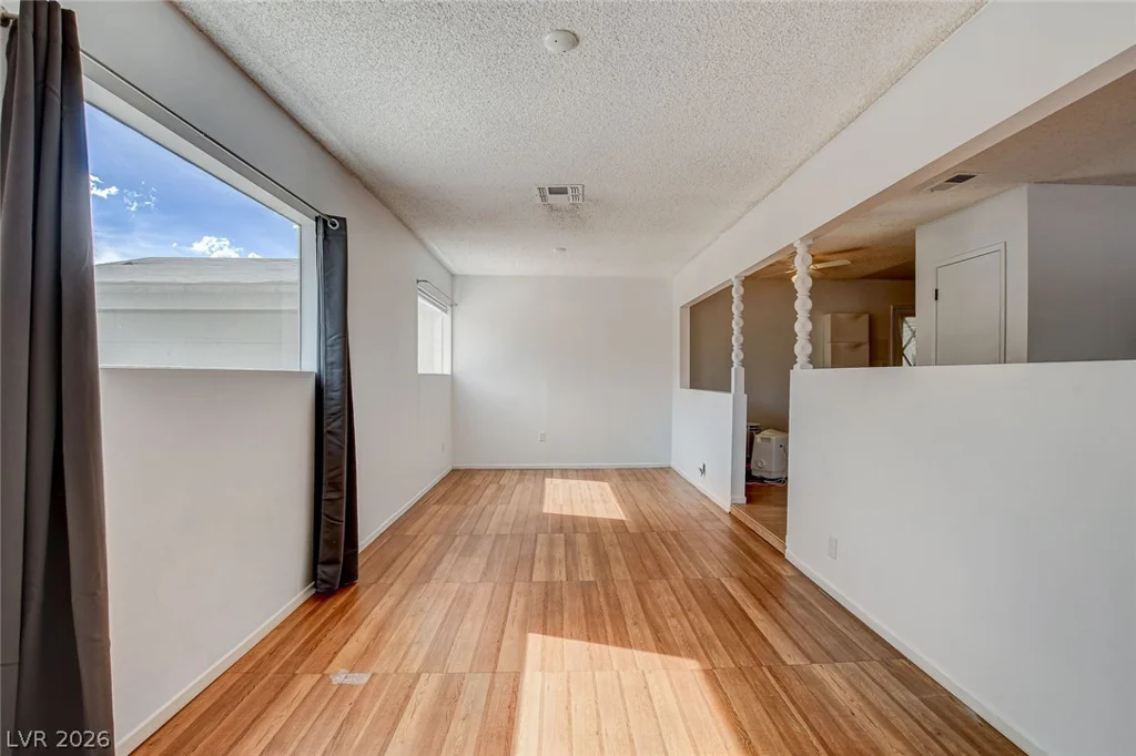 804 Larch, Las Vegas, NV 89145