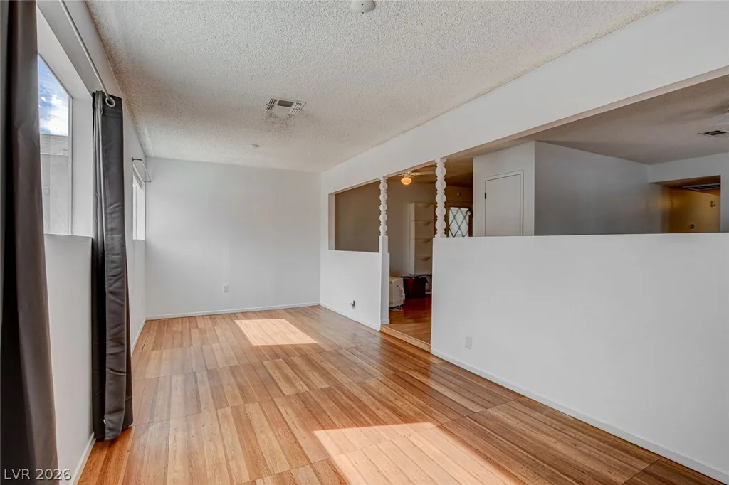 804 Larch, Las Vegas, NV 89145