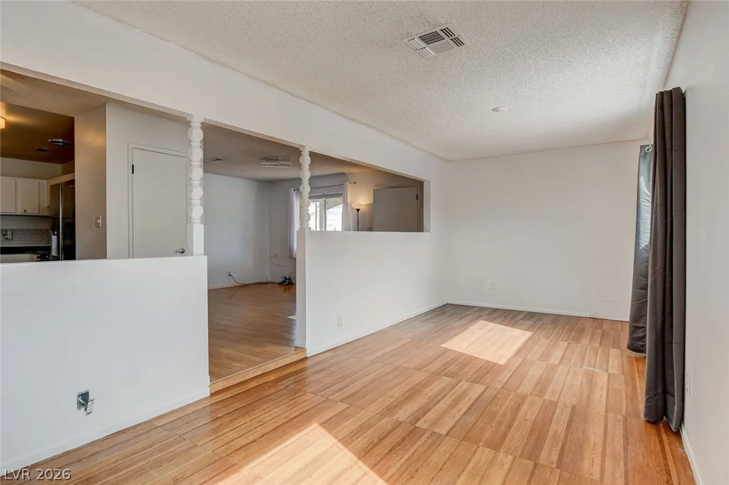 804 Larch, Las Vegas, NV 89145