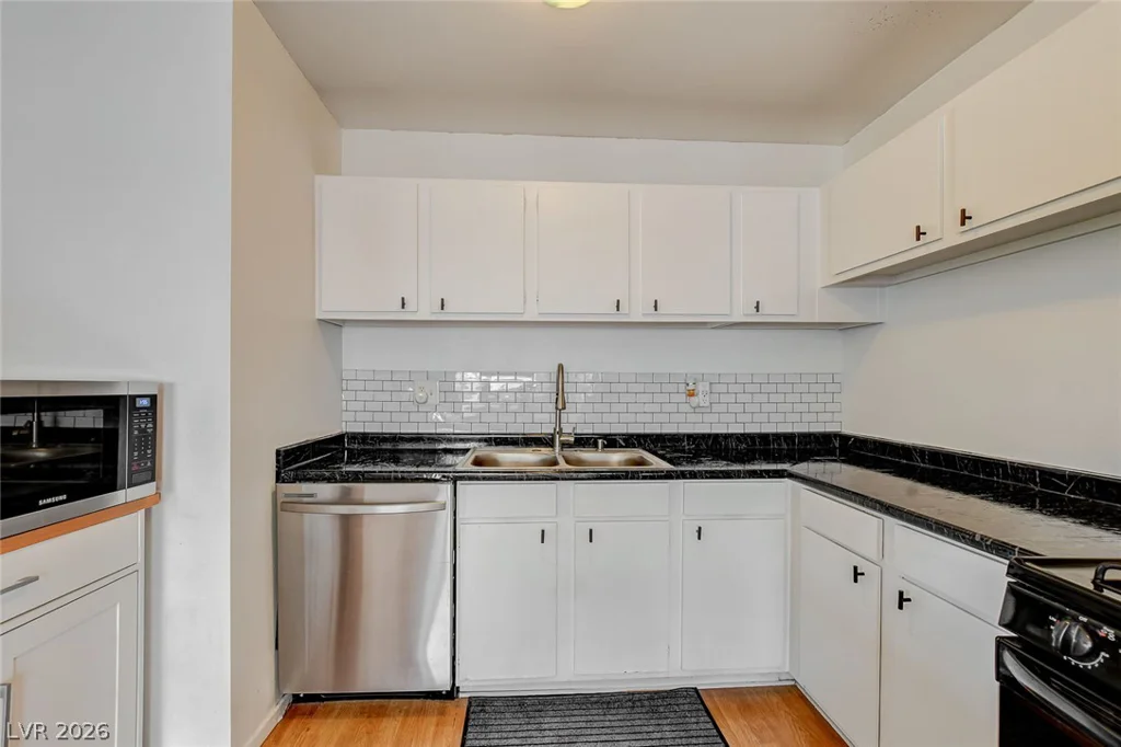 804 Larch, Las Vegas, NV 89145