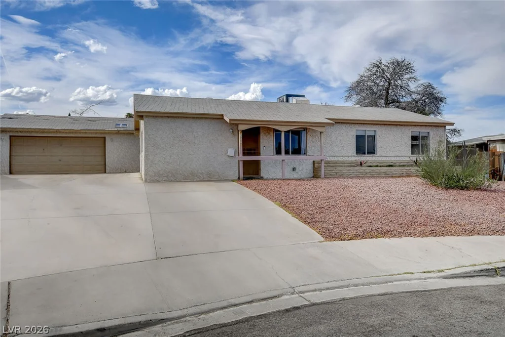 804 Larch, Las Vegas, NV 89145