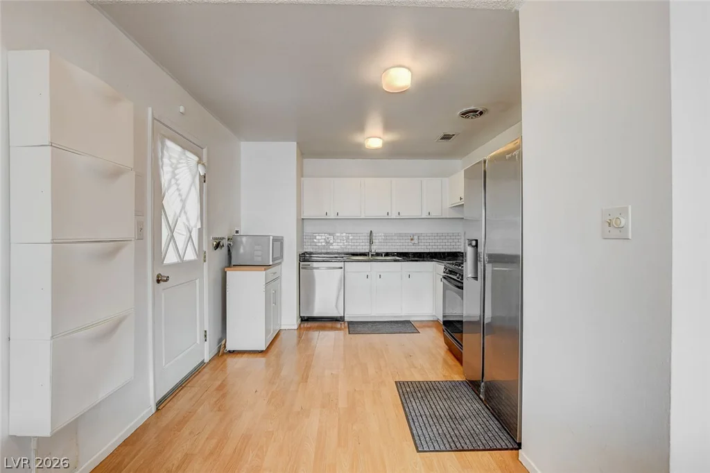 804 Larch, Las Vegas, NV 89145