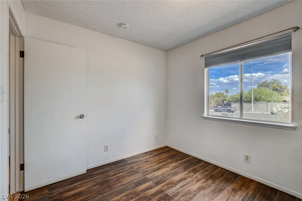 804 Larch, Las Vegas, NV 89145