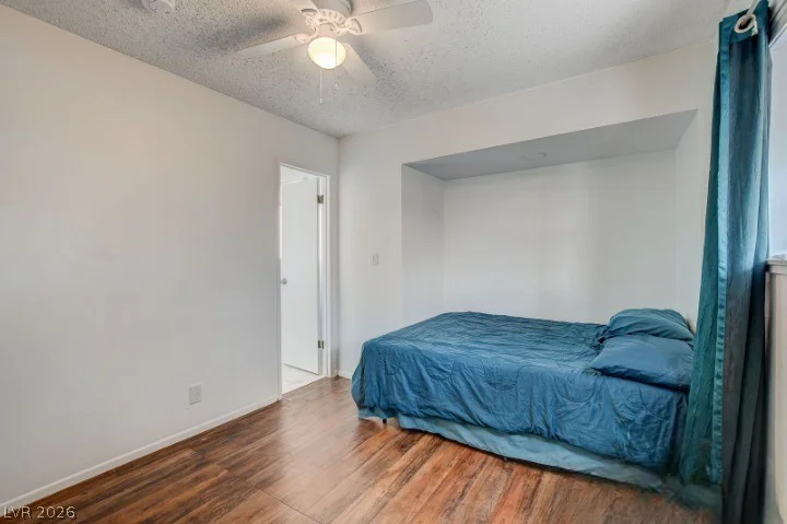 804 Larch, Las Vegas, NV 89145