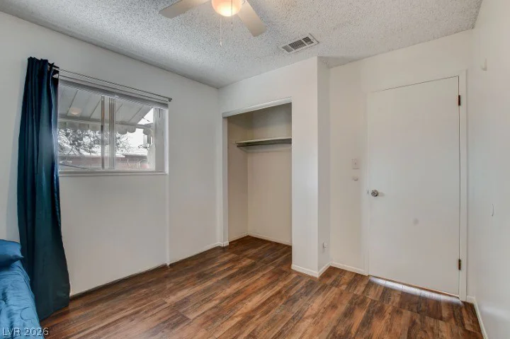 804 Larch, Las Vegas, NV 89145