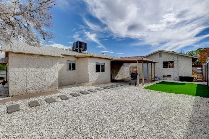 804 Larch, Las Vegas, NV 89145