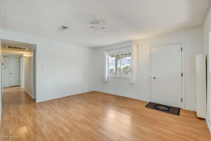 804 Larch, Las Vegas, NV 89145
