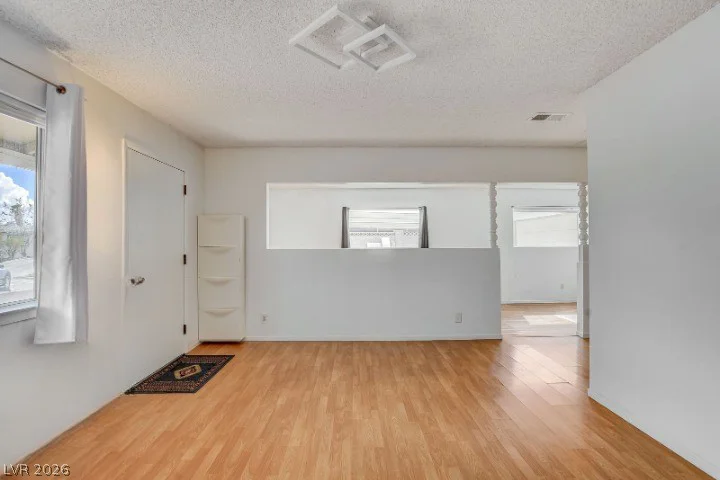 804 Larch, Las Vegas, NV 89145